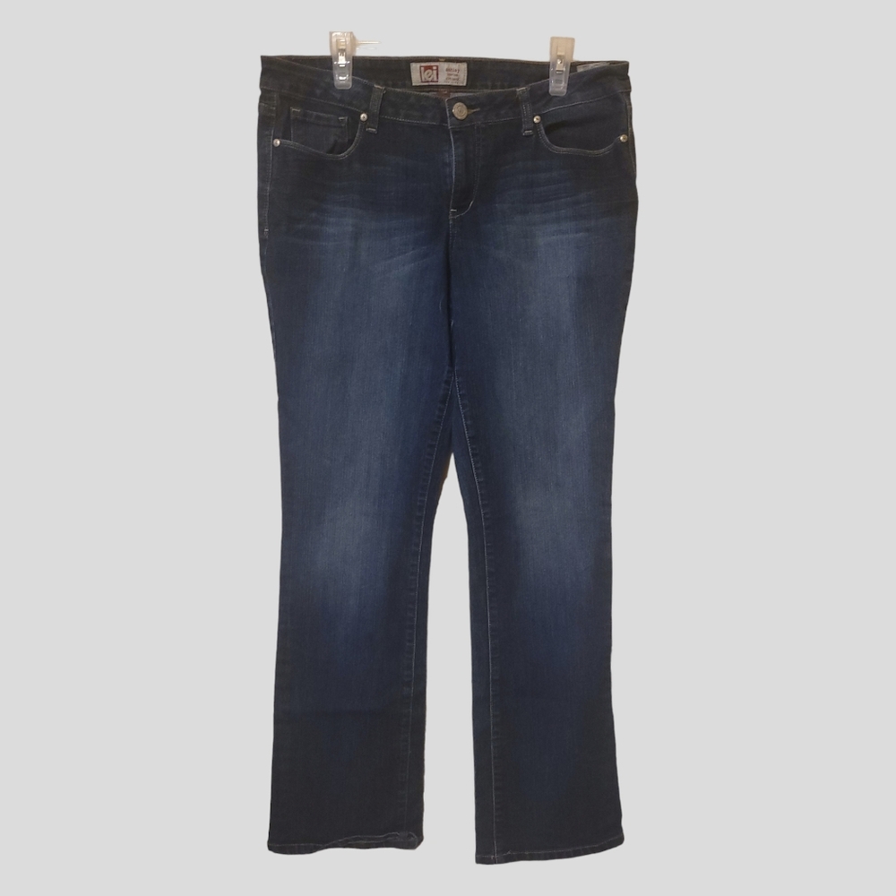 L.E.I. - Ashley - Low-rise Slim Bootcut Jeans